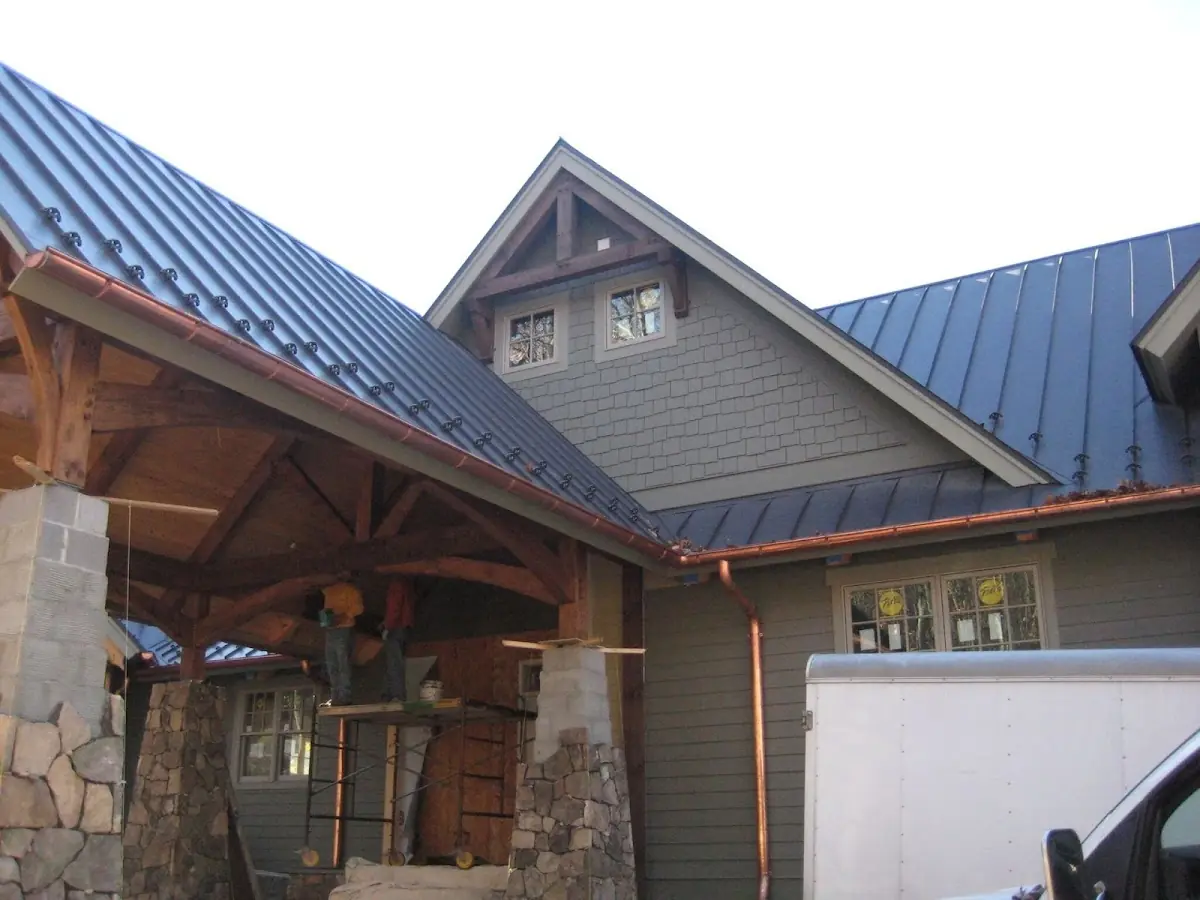 Craftsman Roofing team delivering quality roofing work in Hillcrest Forest